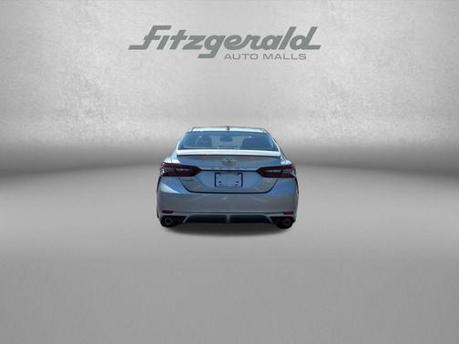 Celestial Silver Metallic 2022 Toyota Camry XSE