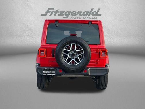 Firecracker Red Clearcoat 2025 Jeep Wrangler 4-Door Sahara 4x4