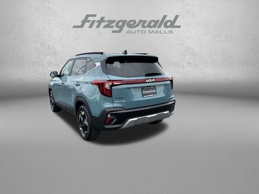 Pluton Blue 2025 Kia Seltos EX