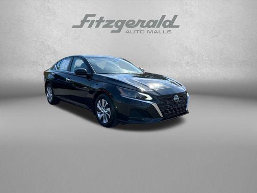 Super Black 2024 Nissan Altima S FWD