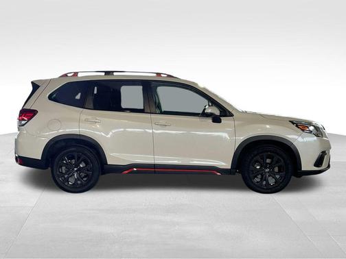 2022 Subaru Forester Sport