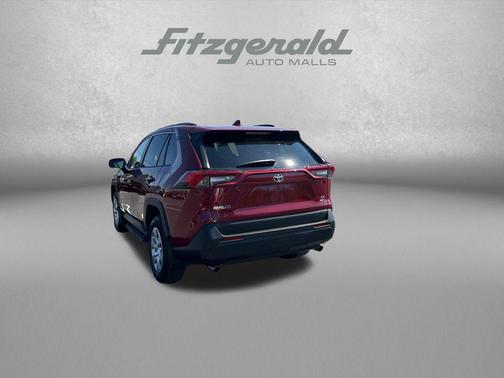 Ruby Flare Pearl 2019 Toyota RAV4 LE