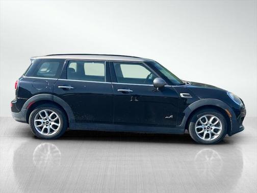 2017 MINI Clubman Cooper ALL4