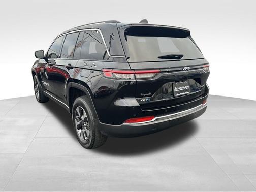 2022 Jeep Grand Cherokee 4xe Base