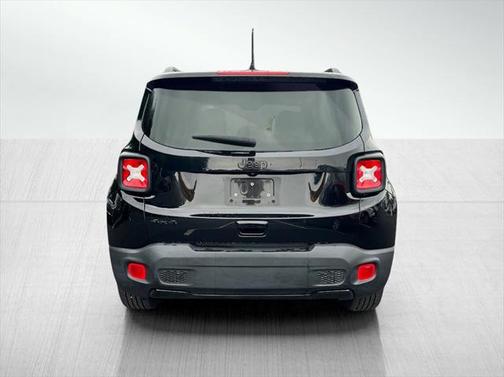 2022 Jeep Renegade Altitude