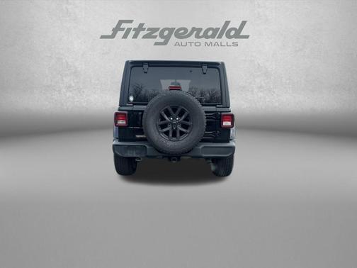 2023 Jeep Wrangler 4-Door Freedom 4x4