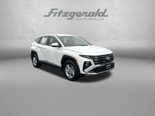2025 Hyundai TUCSON SE