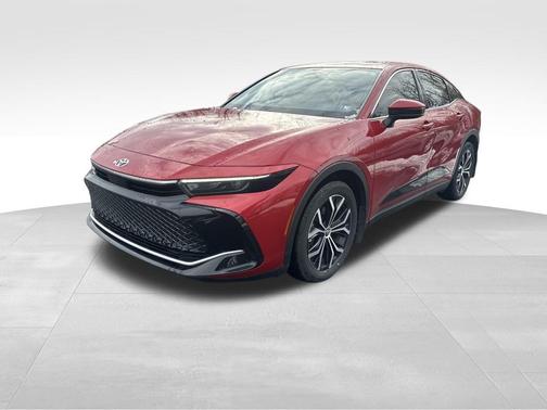 2024 Toyota Crown XLE