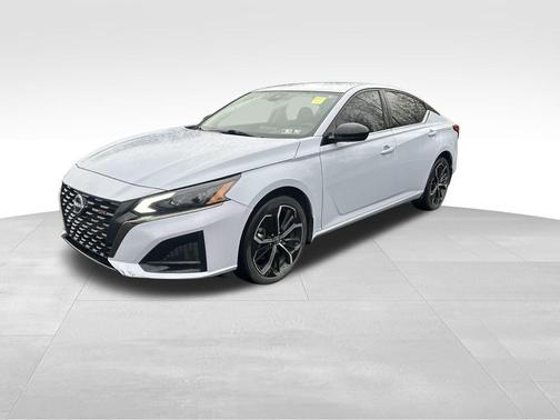 2023 Nissan Altima SR Intelligent AWD