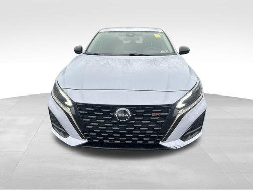 2023 Nissan Altima SR Intelligent AWD