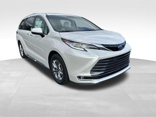 2025 Toyota Sienna Limited