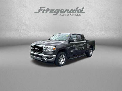 Granite Crystal Metallic Clearcoat 2020 RAM 1500 Big Horn/Lone Star