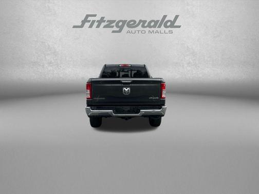 Granite Crystal Metallic Clearcoat 2020 RAM 1500 Big Horn/Lone Star
