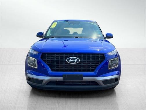 2024 Hyundai VENUE SE