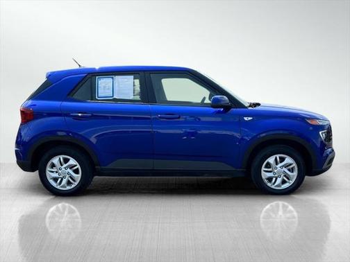 2024 Hyundai VENUE SE