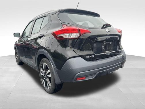 2018 Nissan Kicks SV