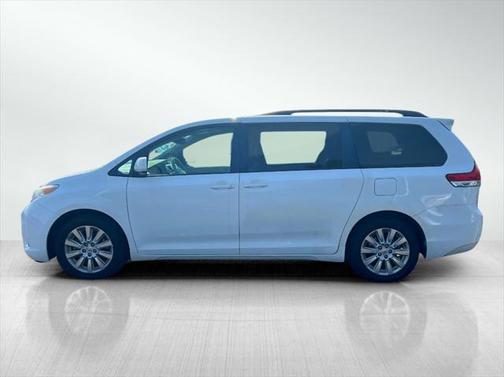 2013 Toyota Sienna XLE