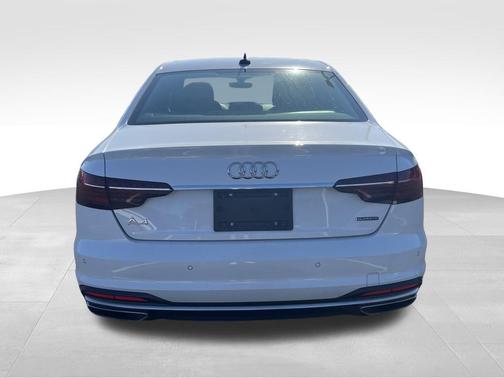 2024 Audi A4 45 S line Premium Plus