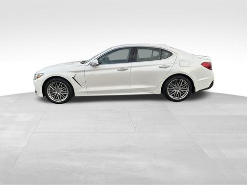 2021 Genesis G70 2.0T AWD