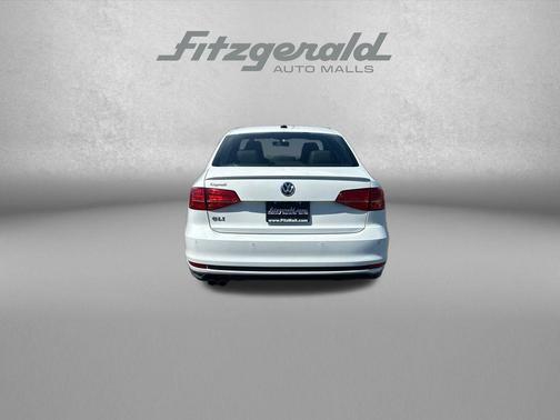 White 2017 Volkswagen Jetta GLI