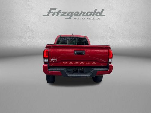 Barcelona Red Metallic 2019 Toyota Tacoma SR