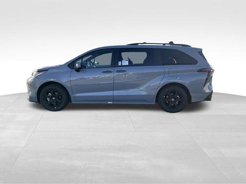 2025 Toyota Sienna Woodland Edition