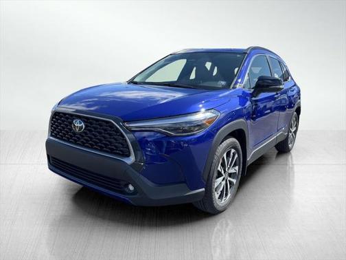 2025 Toyota Corolla Cross XLE