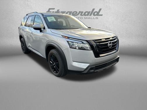 2024 Nissan Pathfinder SV 4WD