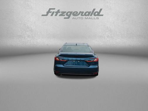 Ocean Gem 2026 Toyota Camry SE