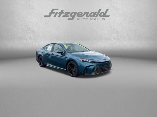 Ocean Gem 2026 Toyota Camry SE