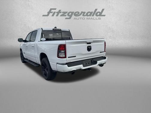 Bright White Clearcoat 2021 RAM 1500 Big Horn/Lone Star