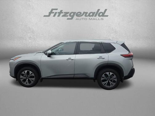Brilliant Silver Metallic 2023 Nissan Rogue SV