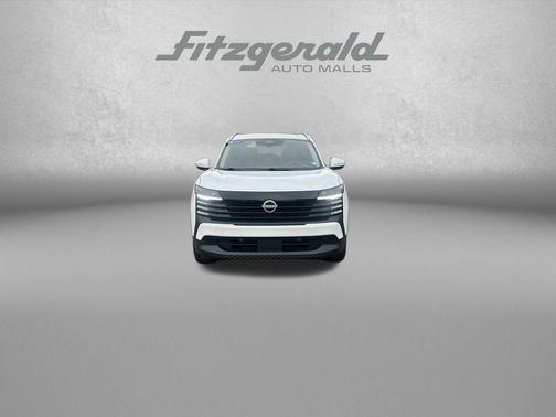 Fresh Powder 2025 Nissan Kicks SV