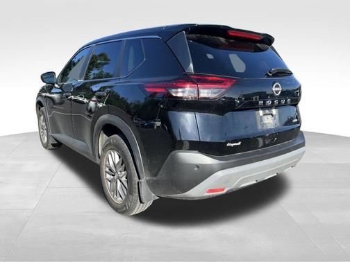 2022 Nissan Rogue S