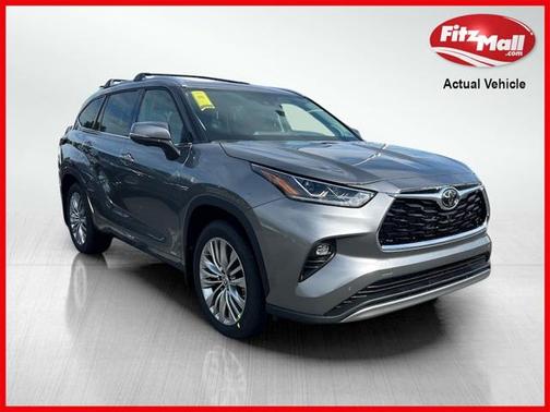 2025 Toyota Highlander Hybrid Platinum