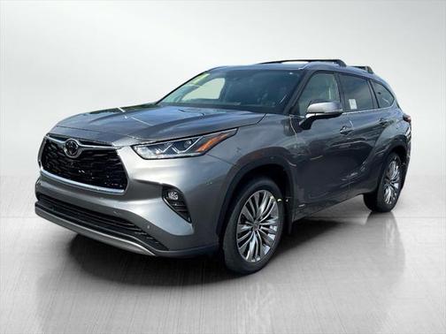 2025 Toyota Highlander Hybrid Platinum