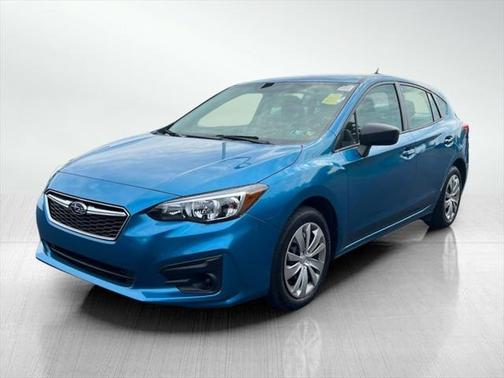 2017 Subaru Impreza 2.0i