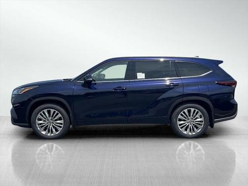 2025 Toyota Highlander Platinum