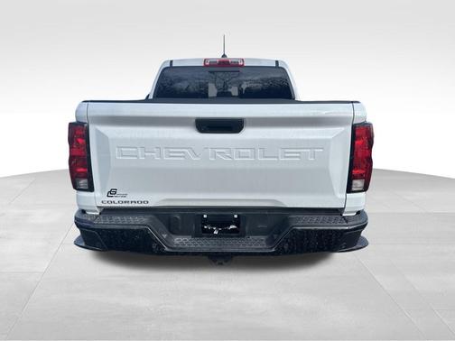 2025 Chevrolet Colorado WT