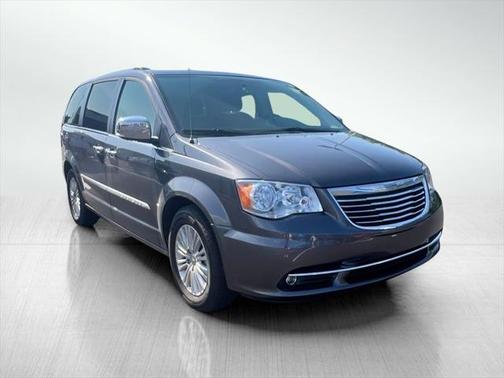 2015 Chrysler Town & Country Limited