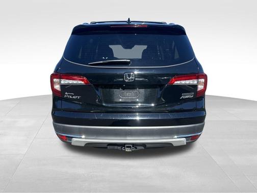2021 Honda Pilot Touring 8-Passenger