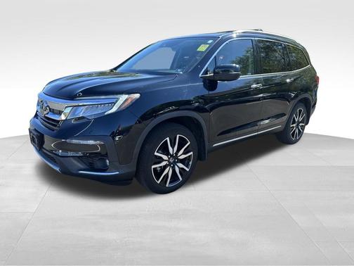 2021 Honda Pilot Touring 8-Passenger