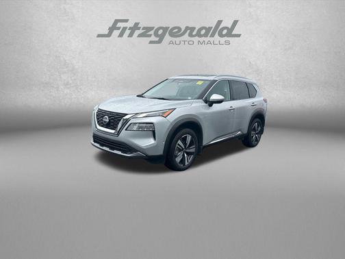 Brilliant Silver Metallic 2023 Nissan Rogue SL