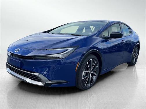 2025 Toyota Prius XLE