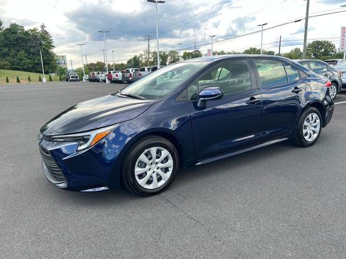 2025 Toyota Corolla Hybrid SE