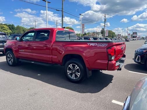 2018 Toyota Tacoma TRD Sport