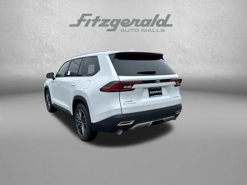 2026 Toyota Grand Highlander Hybrid Platinum MAX