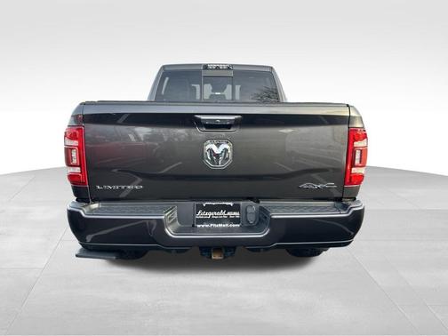 2019 RAM 2500 Limited Crew Cab 4x4 6'4' Box