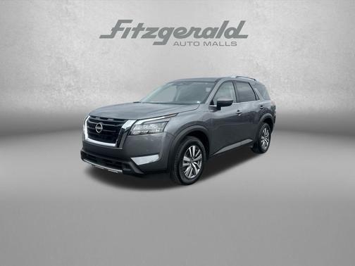 2025 Nissan Pathfinder SL 4WD