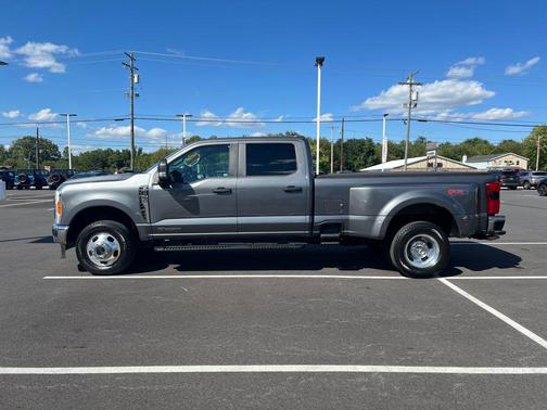 2023 Ford F-350 XL